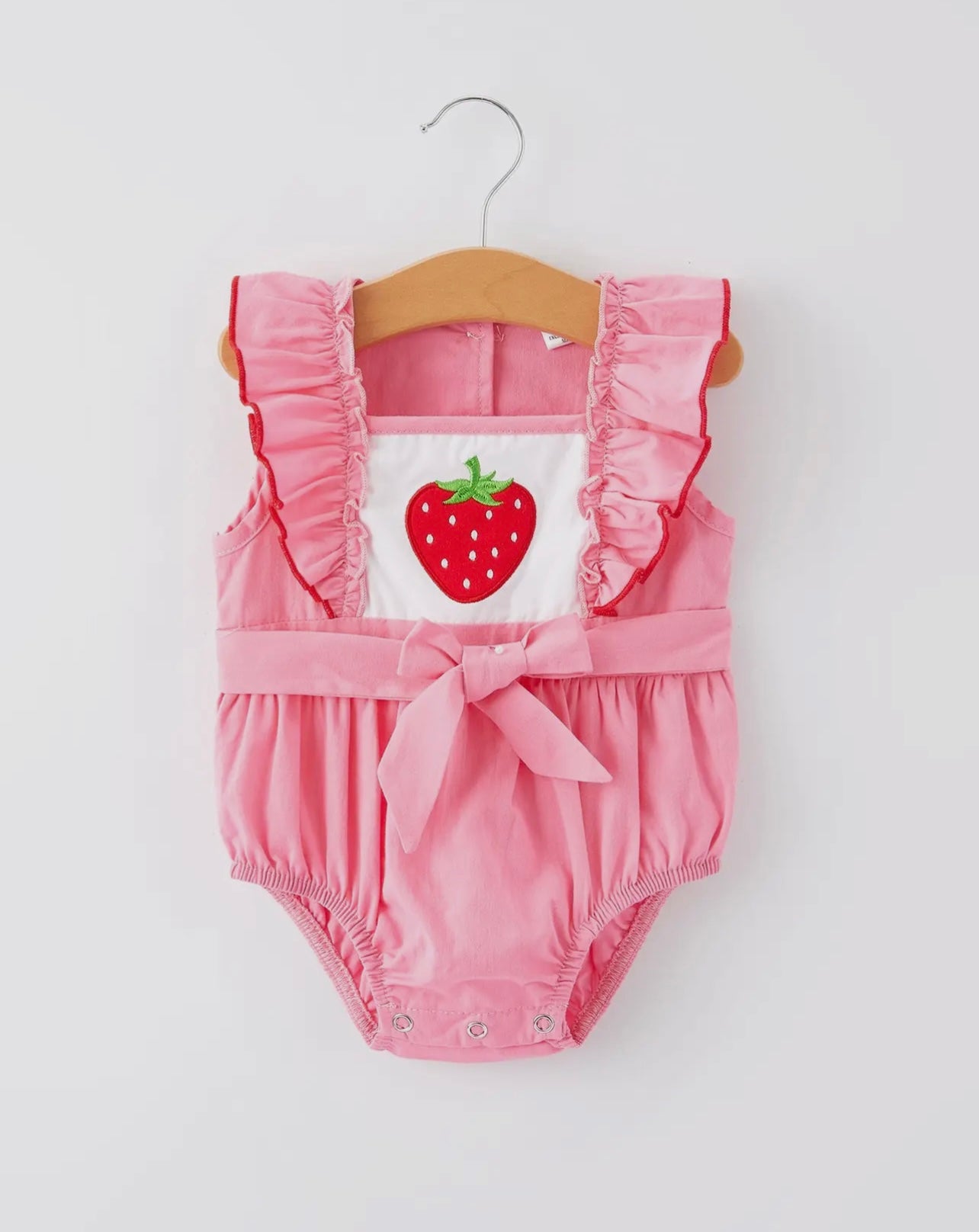 Strawberry flying sleeves Romper