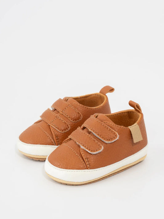 Tiny Kicks - Brown